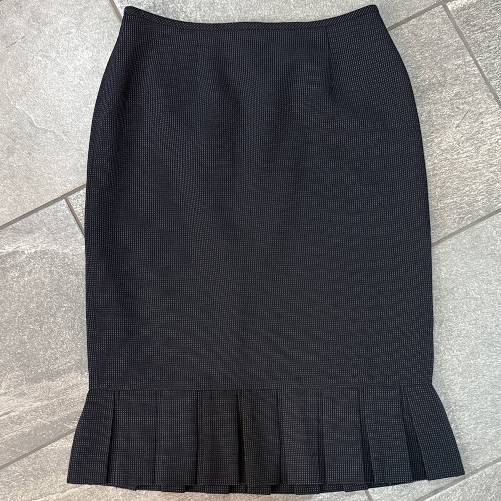 Kasper Black Polka Dot Textured Pencil Skirt